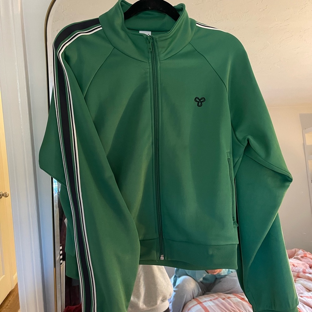 Aritzia TNA track jacket